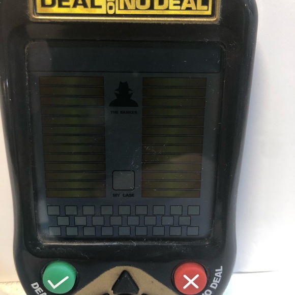 Deal Or No Deal Electronic Handheld Video Game By Endemol (2006) [TESTED] - Picture 8 of 10